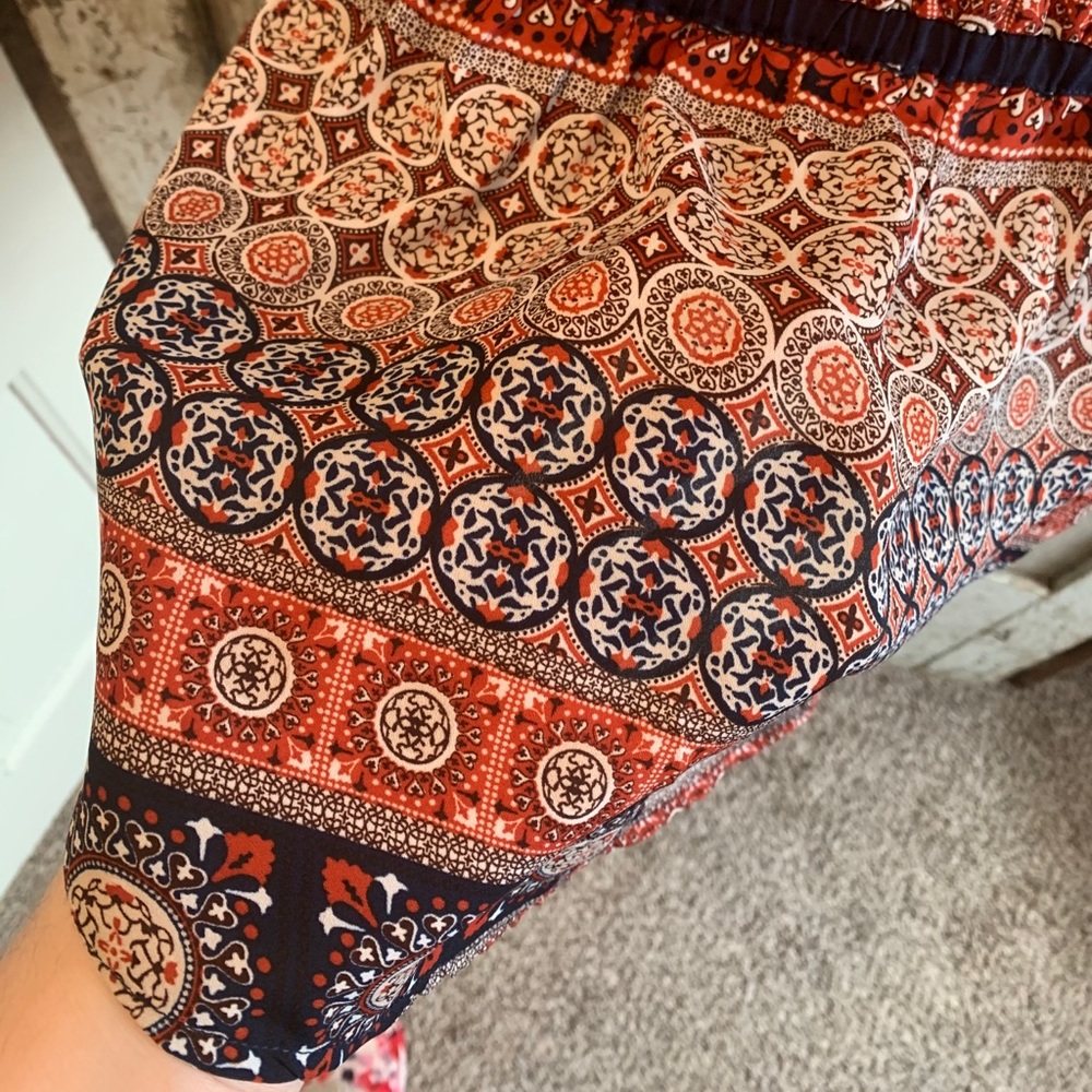 Maurice’s Aztec pattern top - Picture 9 of 9